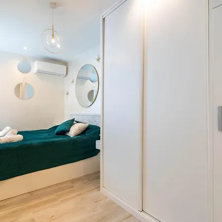 Dali 2 Bedroom *