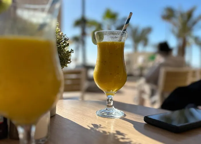 Apartment Dali 2 Bedrooms Апартаменты Фуэнхирола